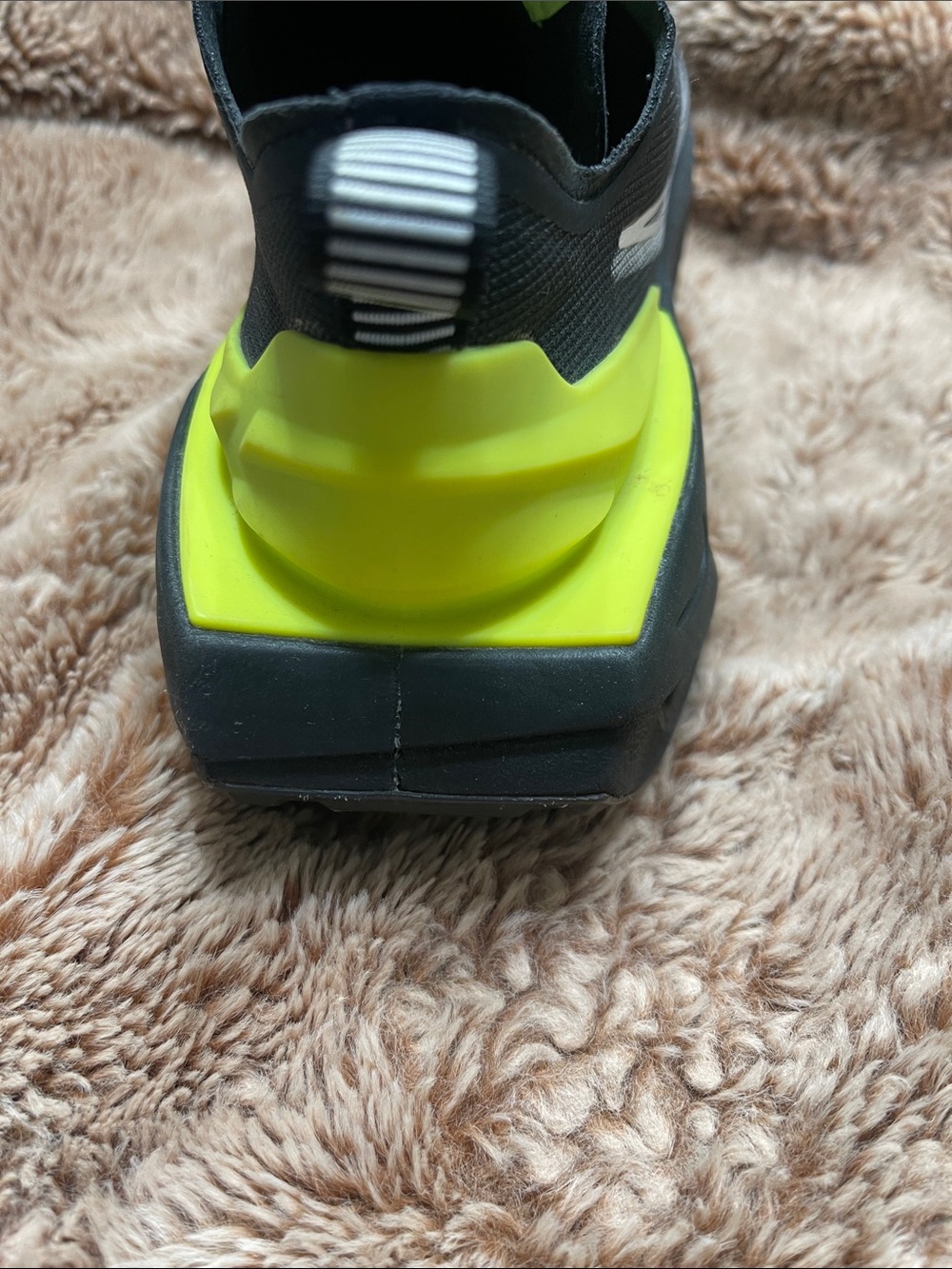 Nike Women’s Black & Neon Green Athletic Sneakers - Picture 5 of 7